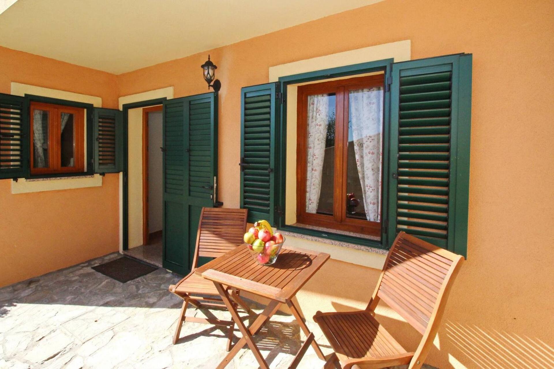 Villa Katarinini Dvori Baska  Luaran gambar