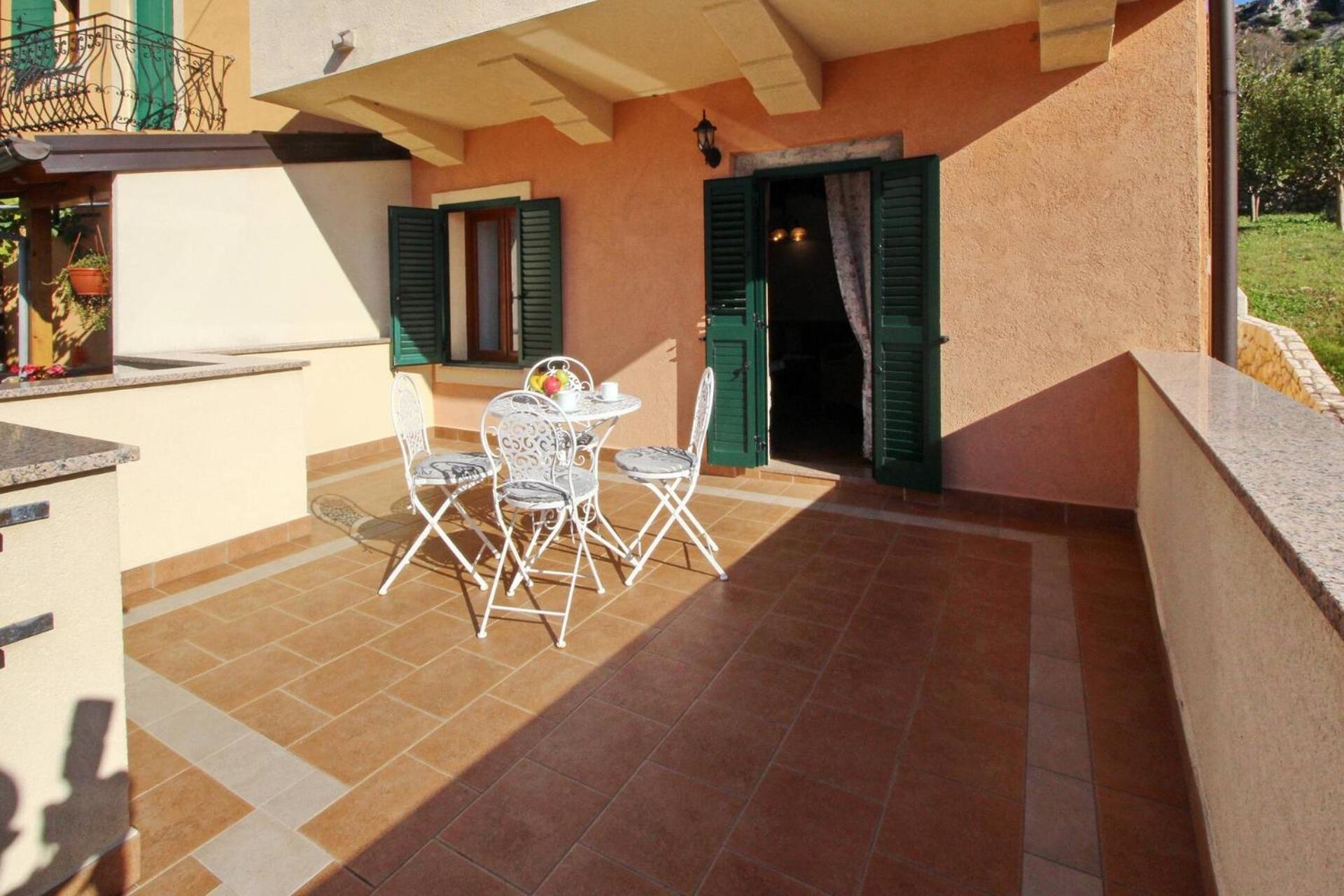 Villa Katarinini Dvori Baska  Luaran gambar
